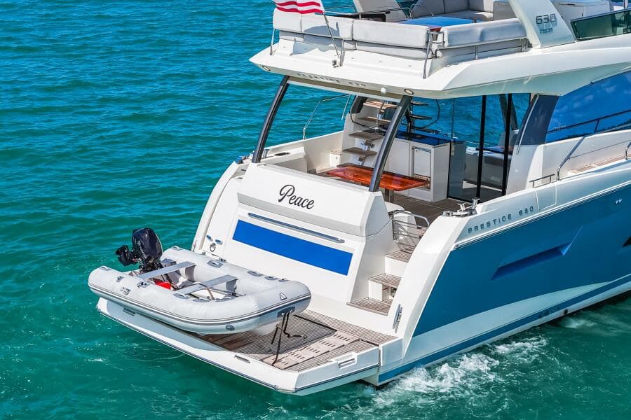 2019 Prestige 630 Flybridge -Profile
