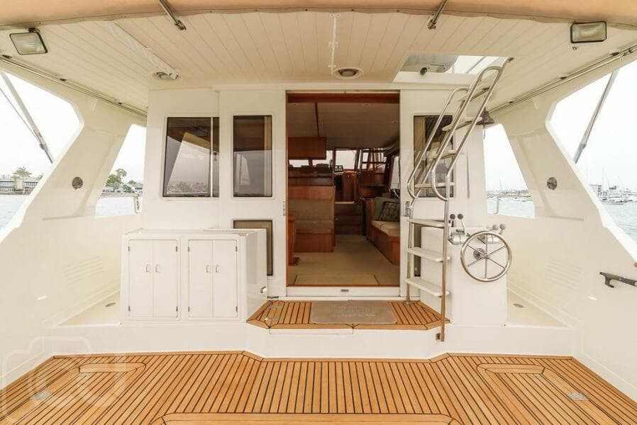 1999 Offshore Yachts 52 Pilothouse