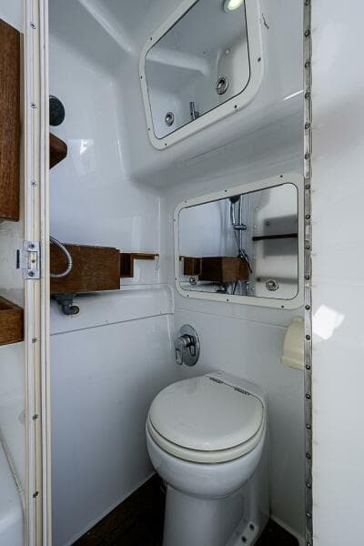 2010 Yellowfin 42 Offshore