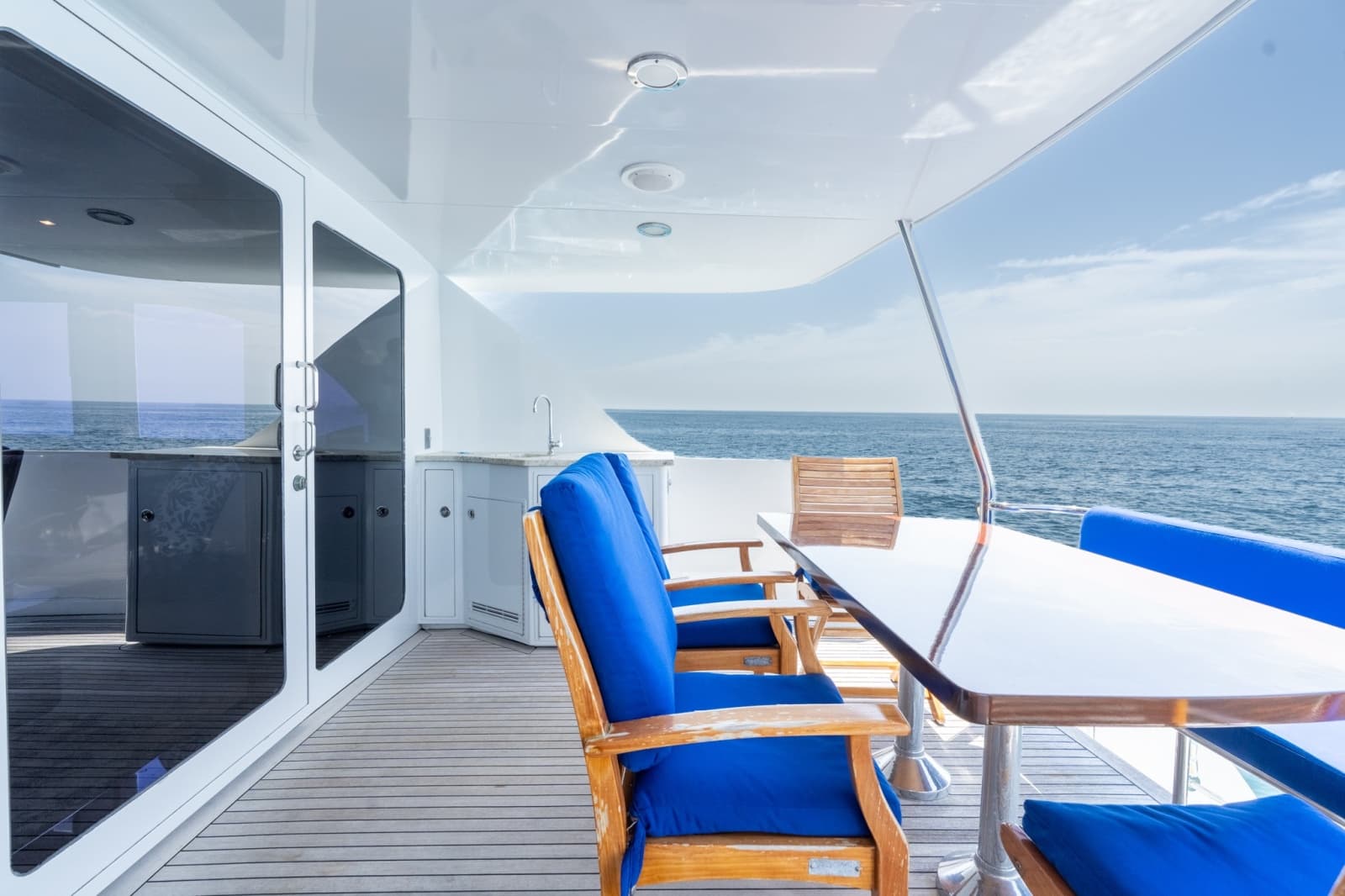 2000 Hatteras 75 Sport Deck - Photo 23