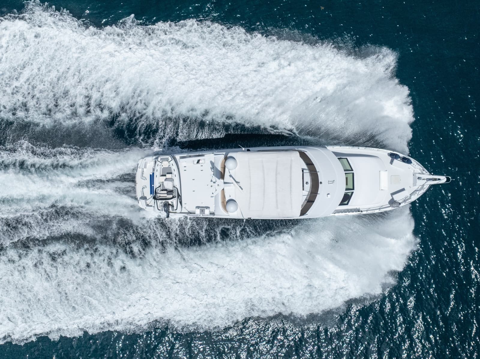 2000 Hatteras 75 Sport Deck - Photo 12