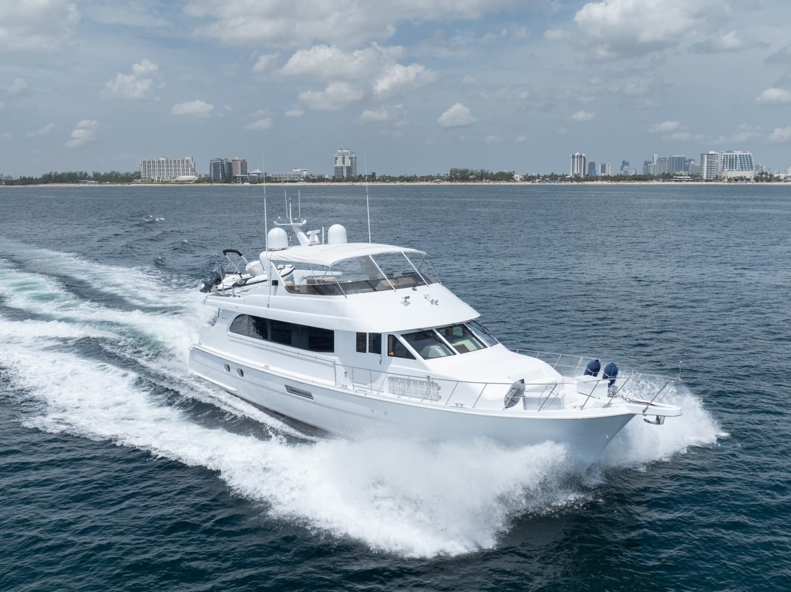 2000 Hatteras 75 Sport Deck - Photo 9