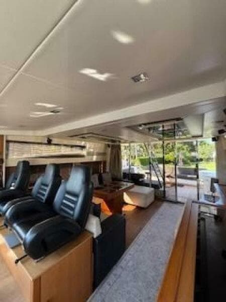 2012 Sunseeker Predator Sport Yacht 74