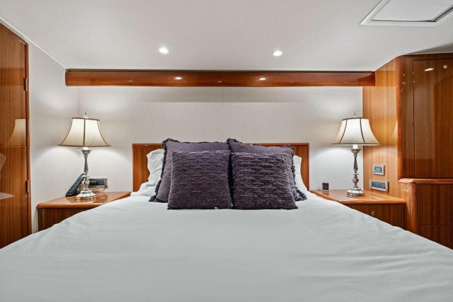 2008 Viking 64 Convertible