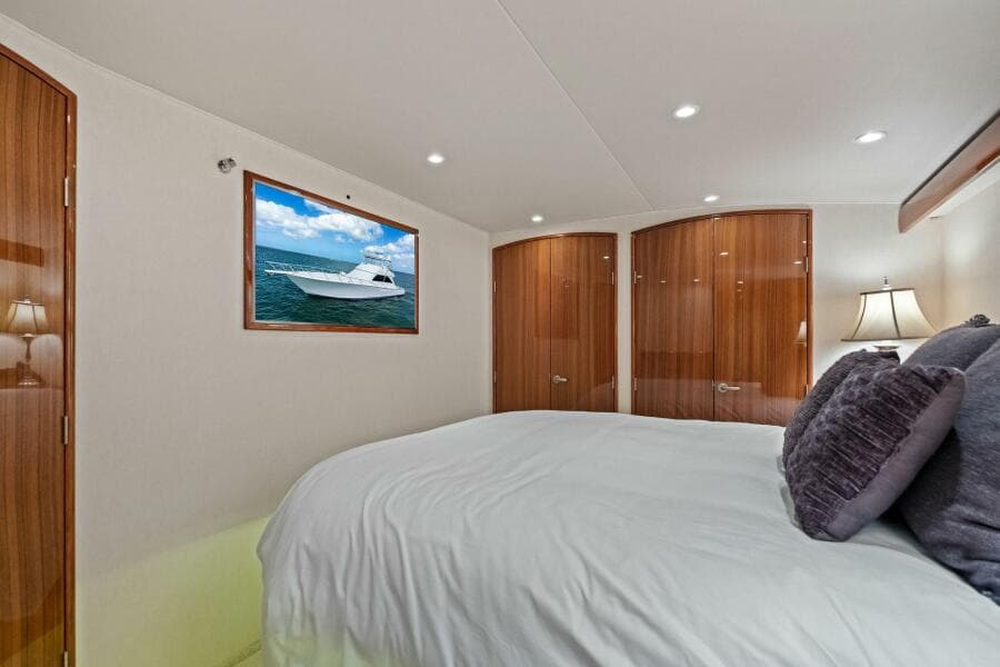 2008 Viking 64 Convertible