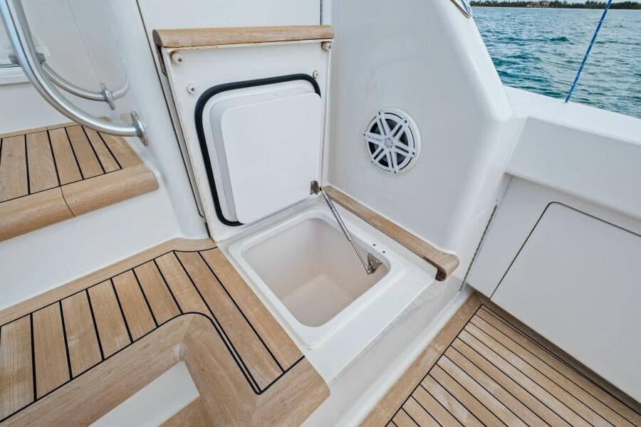 2008 Viking 64 Convertible