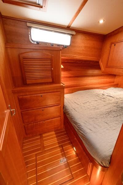 2009 Sabre 42 Hard Top Express