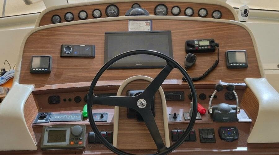 2003 Navigator Californian Veneti