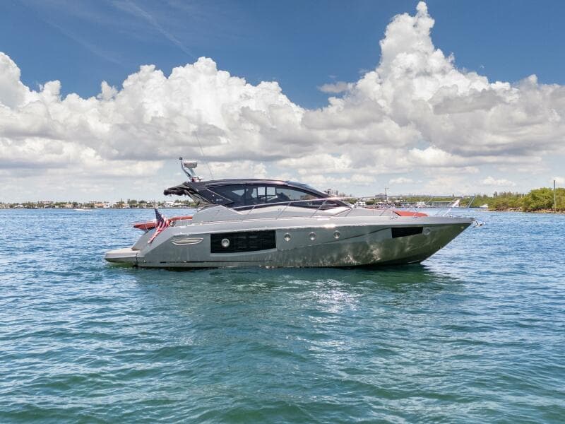 2022 Cranchi M 44 HT