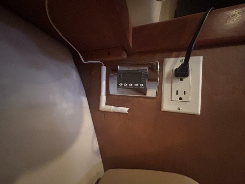 2004 Mainship Pilot 30 Rum Runner II