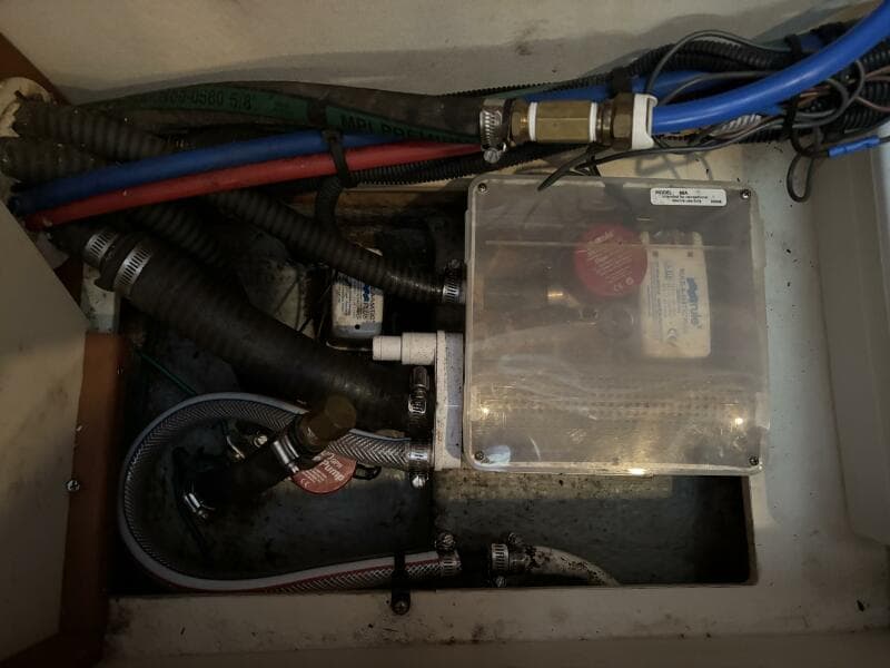 2004 Mainship Pilot 30 Rum Runner II