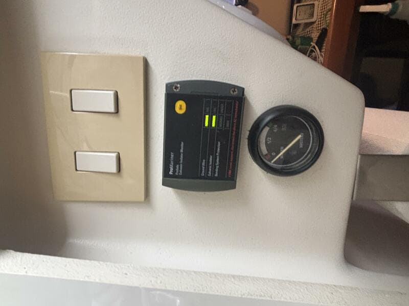 2004 Mainship Pilot 30 Rum Runner II