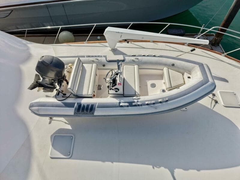 2003 Viking 65 Enclosed Bridge