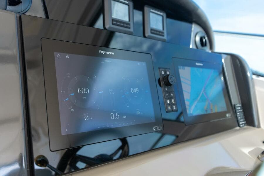 2005 Sea Ray 48 Sundancer