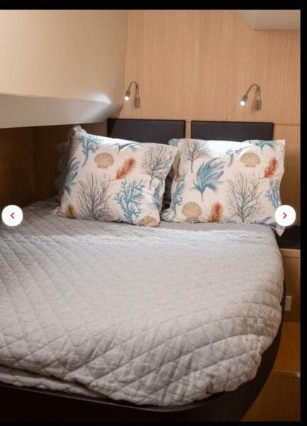 2018 Aquila 44 Yacht