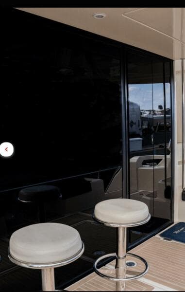 2018 Aquila 44 Yacht