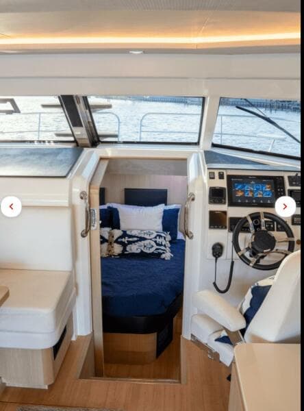 2018 Aquila 44 Yacht