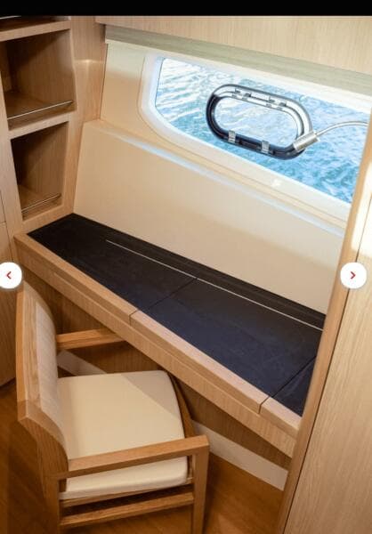 2018 Aquila 44 Yacht