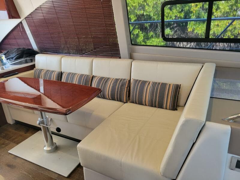 2017 Sea Ray Sundancer 460