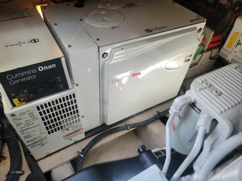 2017 Sea Ray Sundancer 460