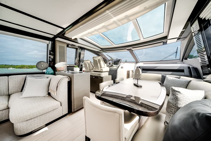 2020 Azimut S8