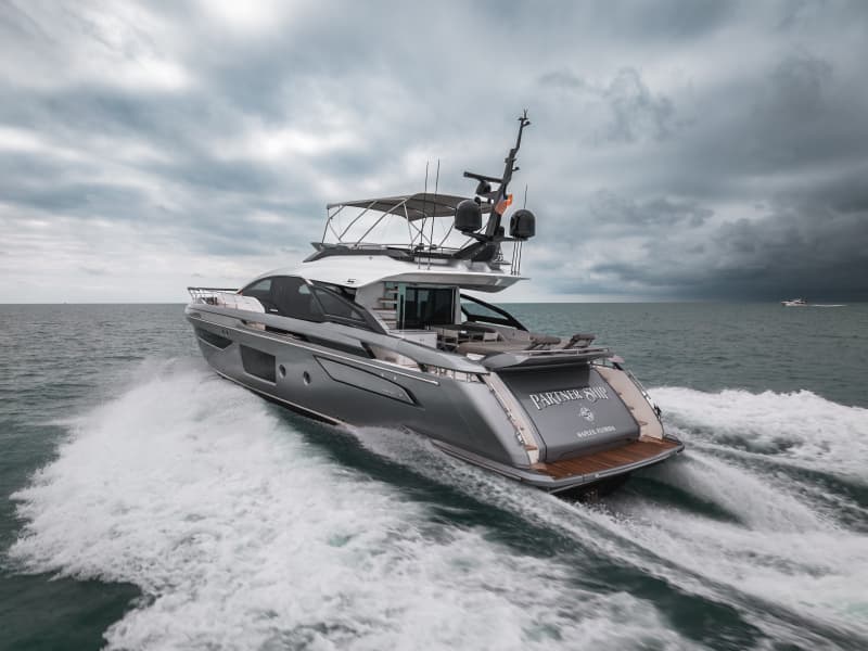 2020 Azimut S8