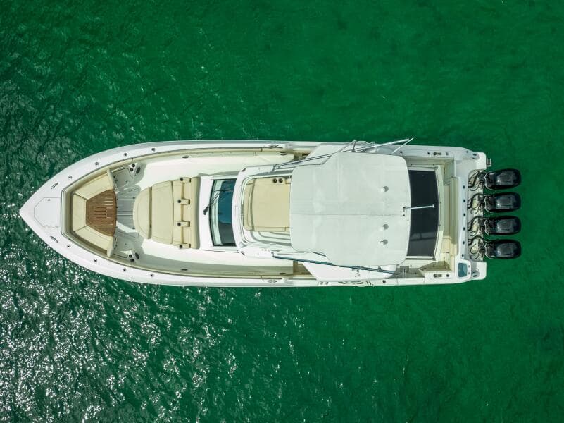 2016 Boston Whaler 