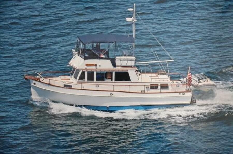 1981 Grand Banks  - Photo 20