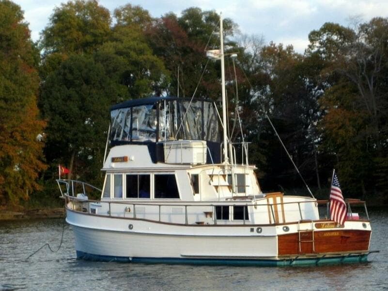 1981 Grand Banks  - Photo 6