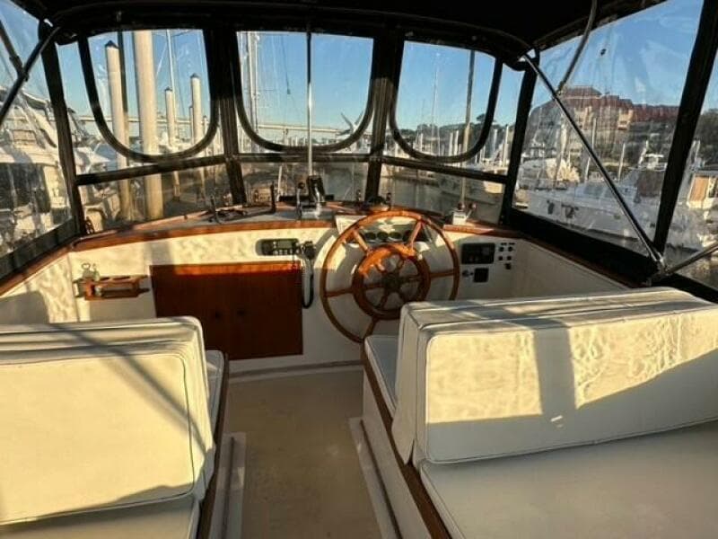 1981 Grand Banks  - Photo 47
