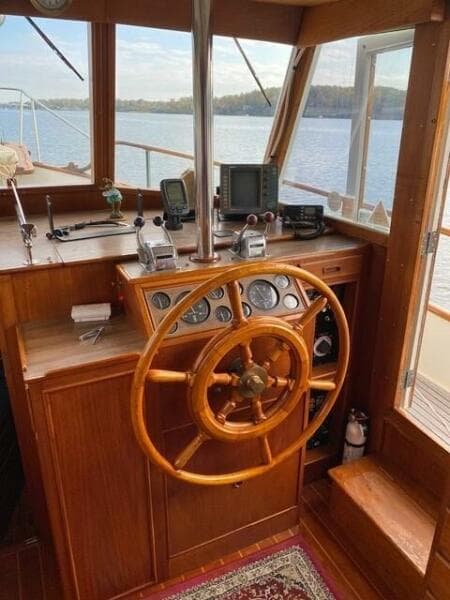 1981 Grand Banks  - Photo 19