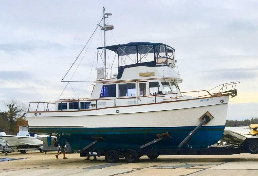 1981 Grand Banks  - Photo 8