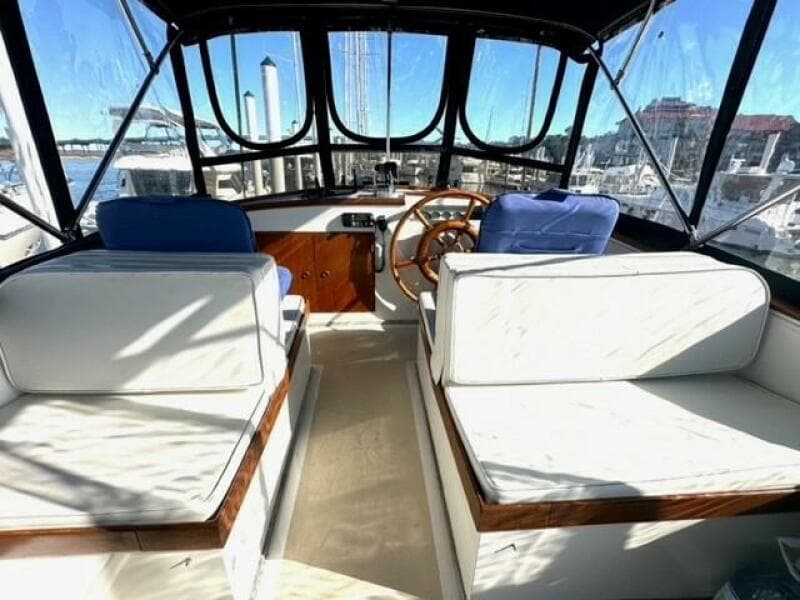 1981 Grand Banks  - Photo 30