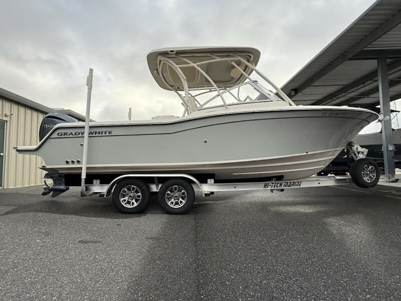 2022 Grady-White 