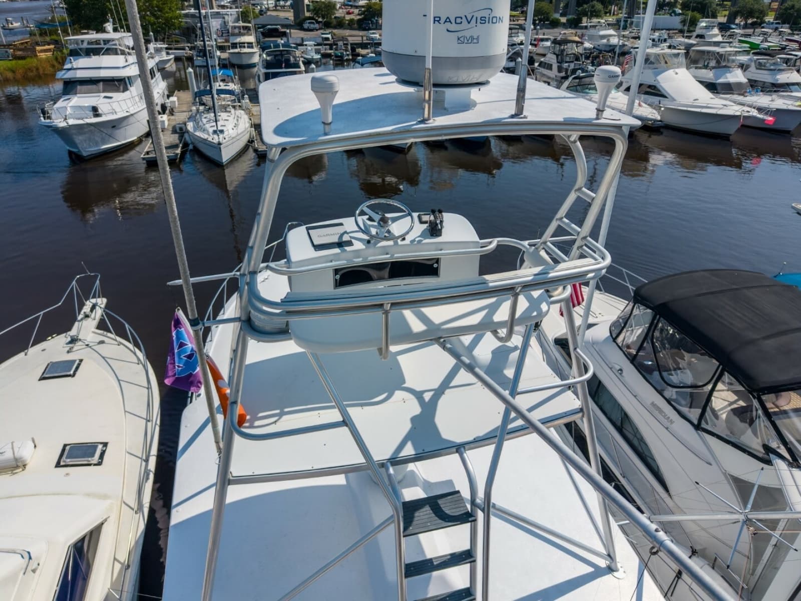 2000 Hatteras 55 Convertible - Photo 6