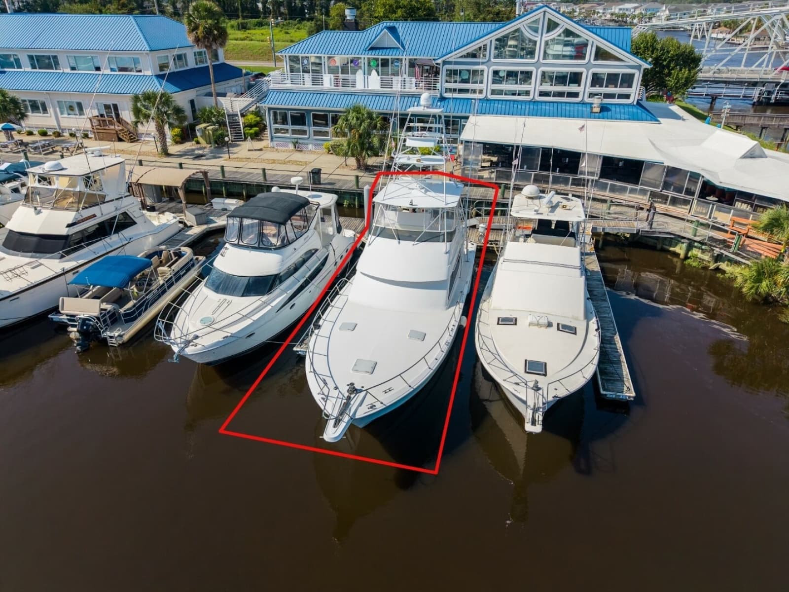 2000 Hatteras 55 Convertible - Photo 4