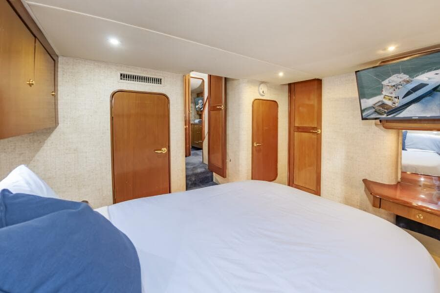 2001 Ocean Yachts 52 SUPER SPORT