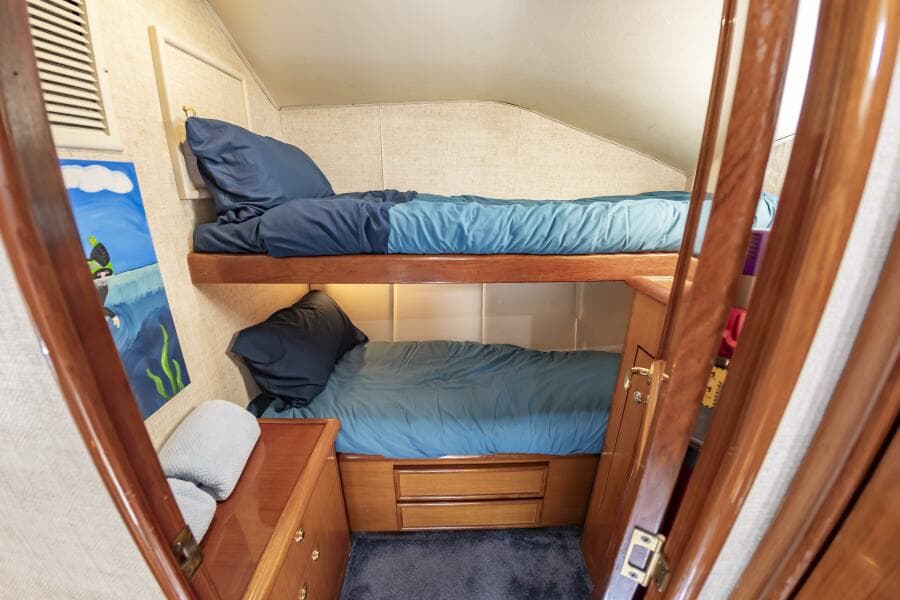 2001 Ocean Yachts 52 SUPER SPORT