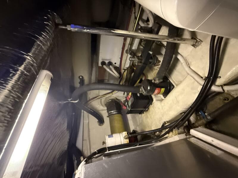 2004 Carver 460 voyager