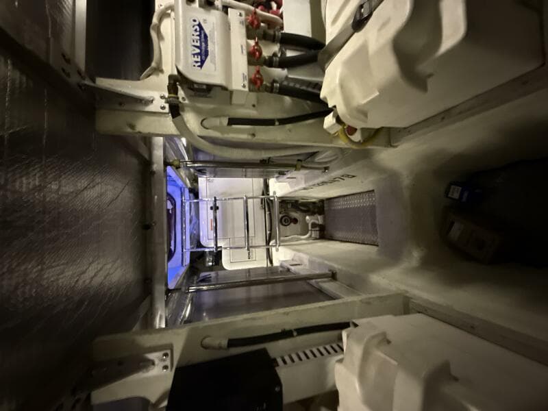 2004 Carver 460 voyager