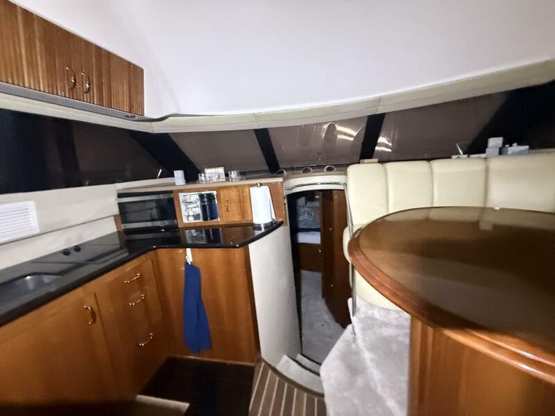 2004 Carver 460 voyager