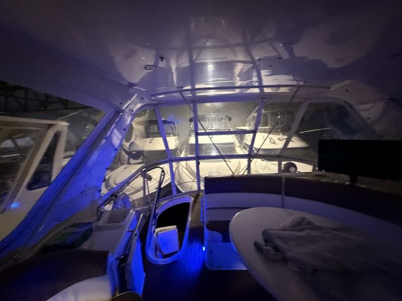 2004 Carver 460 voyager