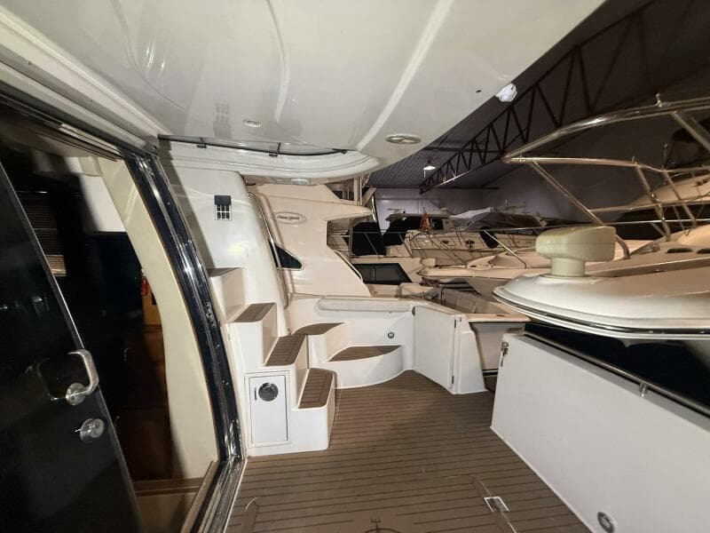 2004 Carver 460 voyager