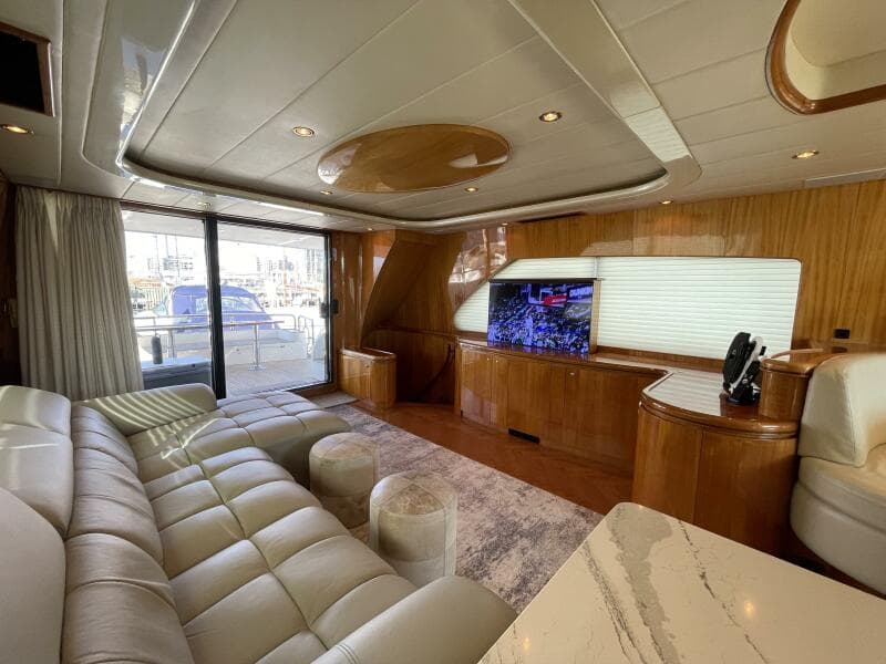 Salon Stb Looking aft
