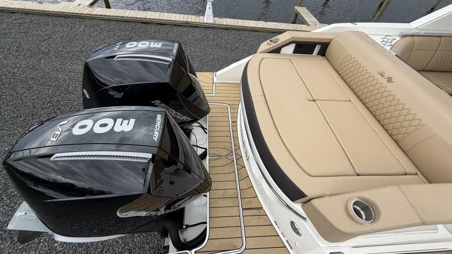 2023 Sea Ray SLX 310 OB