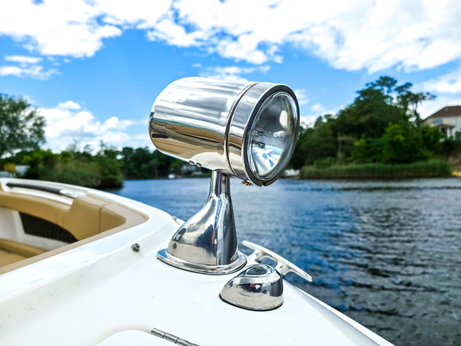 2023 Sea Ray SLX 310 OB - Photo 79