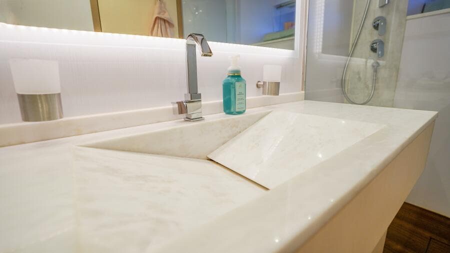 2019 Rio Yachts Colorado 56