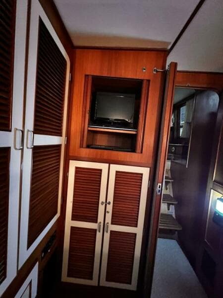 1989 Hi-Star 48 Sundeck