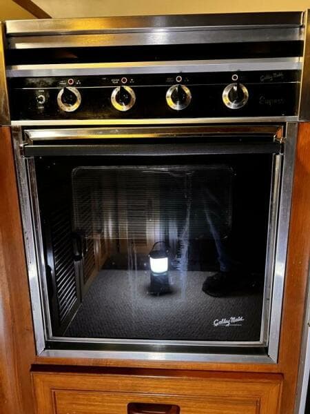 1989 Hi-Star 48 Sundeck