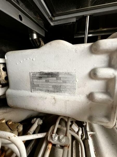 1989 Hi-Star 48 Sundeck